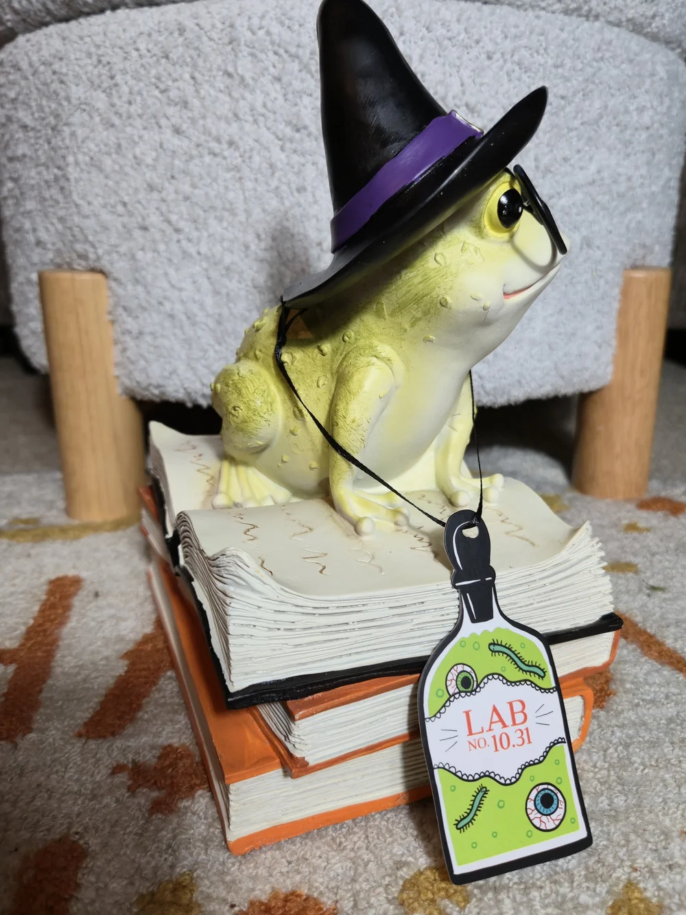Halloween Witch Frog Figurine Decor Toad on Stacked Books Statue NWT